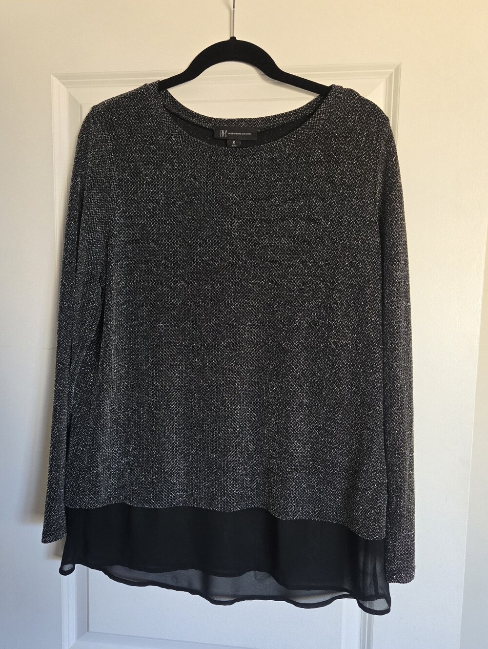 INC International Concepts black and silver metallic long-sleeve top Size XL
